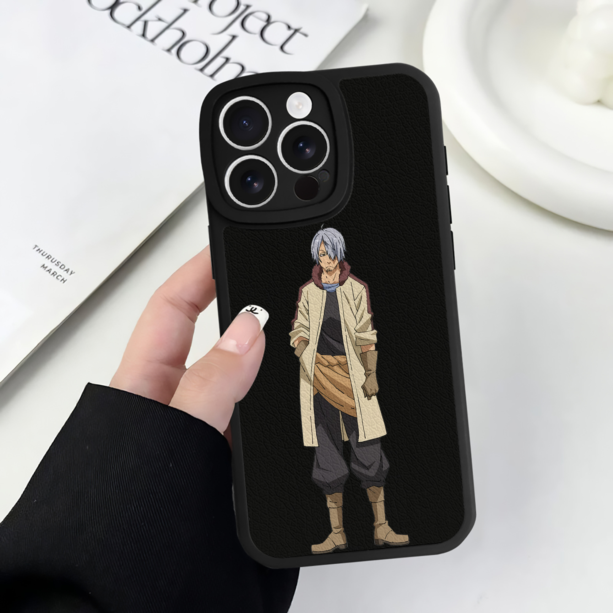 （画像用） 転スラ Regarding Reincarnated to Slime 【iPhone 16シリーズ対応】シリコンスマホケース（レザー調） 材質：シリコン